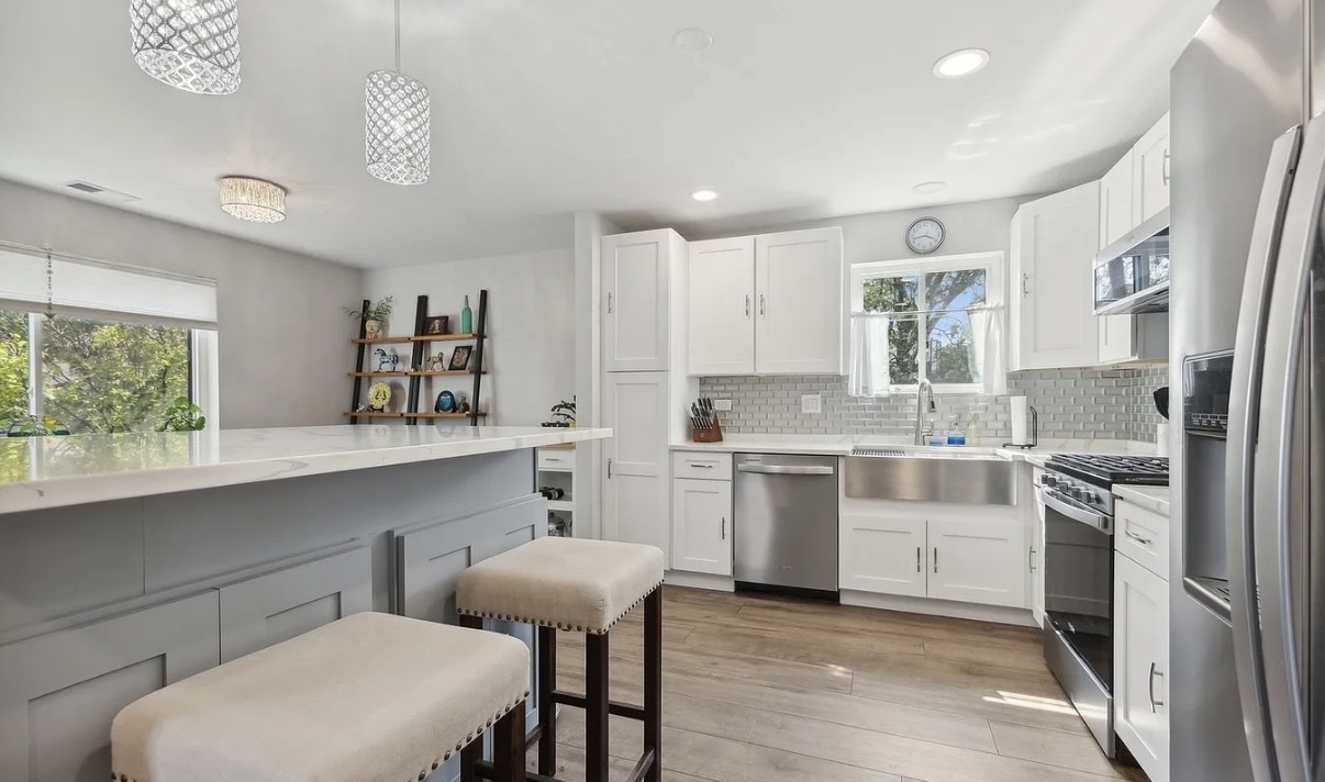 14949 Lakeview Drive #101, Orland Park, IL 60462