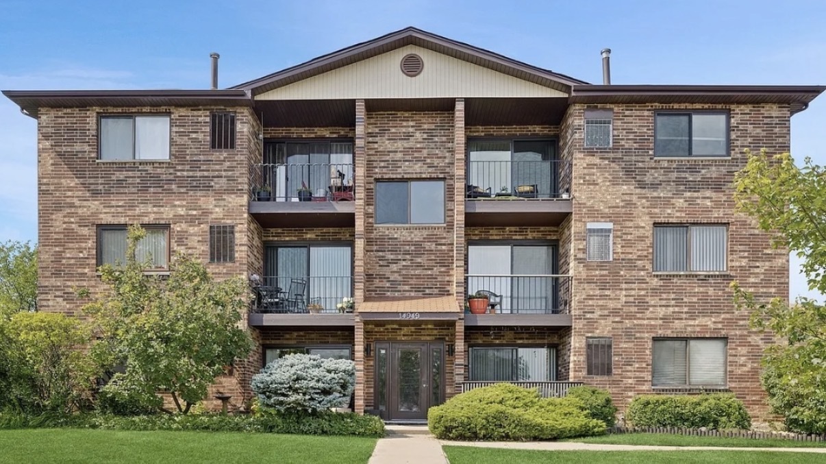 14949 Lakeview Drive #101, Orland Park, IL 60462
