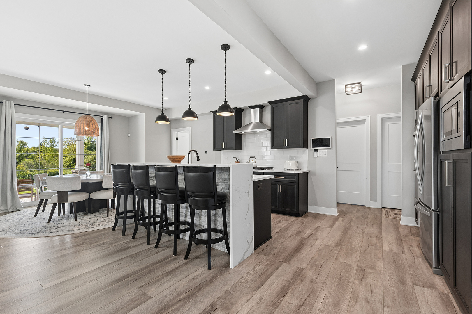 23082 Mayfield Drive, Frankfort, IL 60423