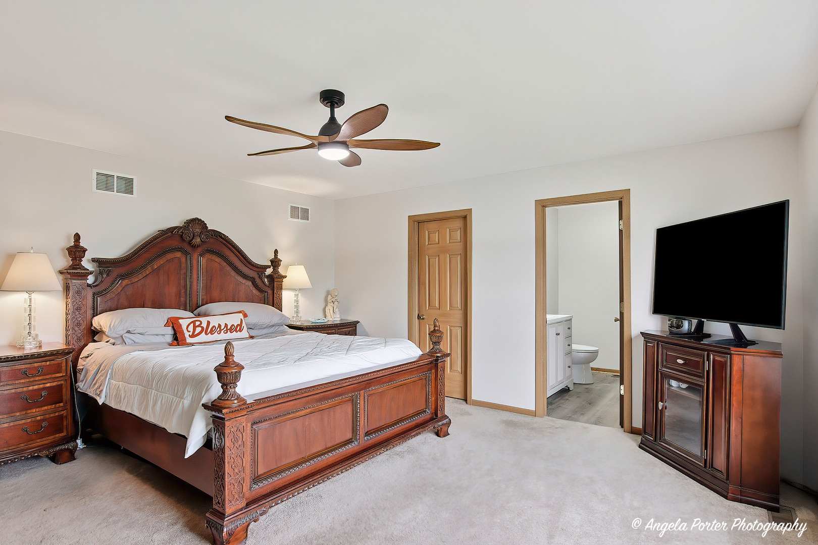 34987 N Gogol Avenue, Ingleside, IL 60041