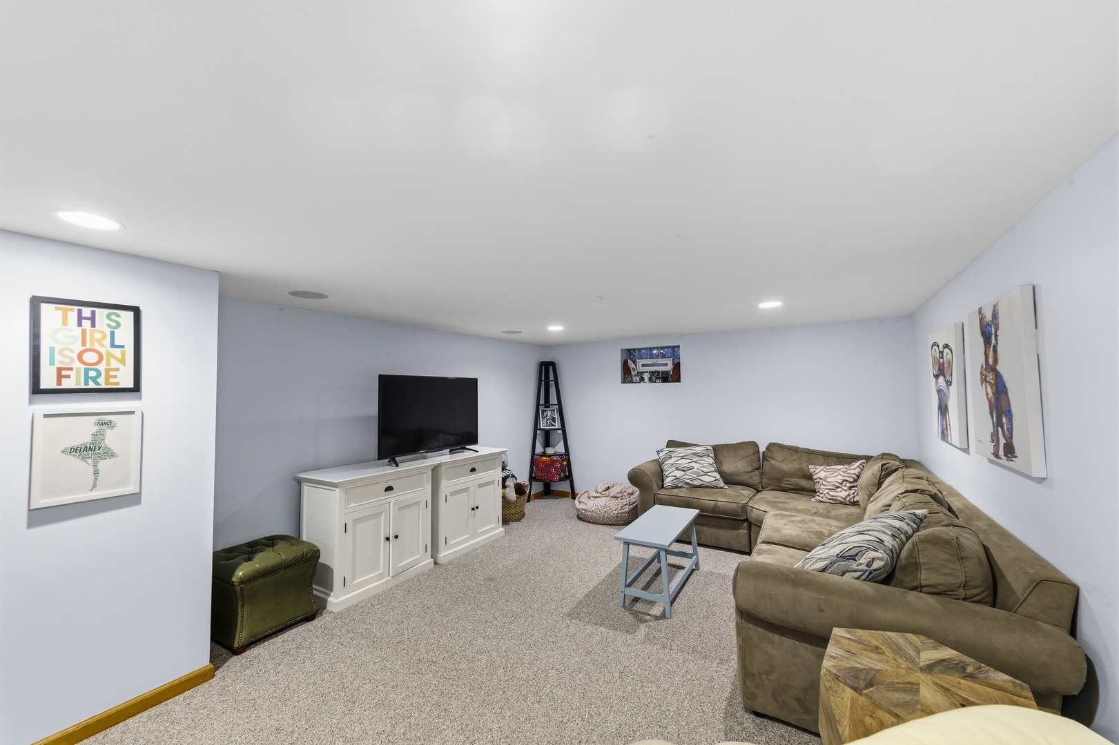 756 OAKWOOD Drive, Frankfort, IL 60423
