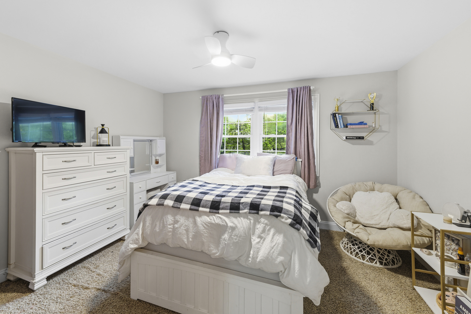 756 OAKWOOD Drive, Frankfort, IL 60423