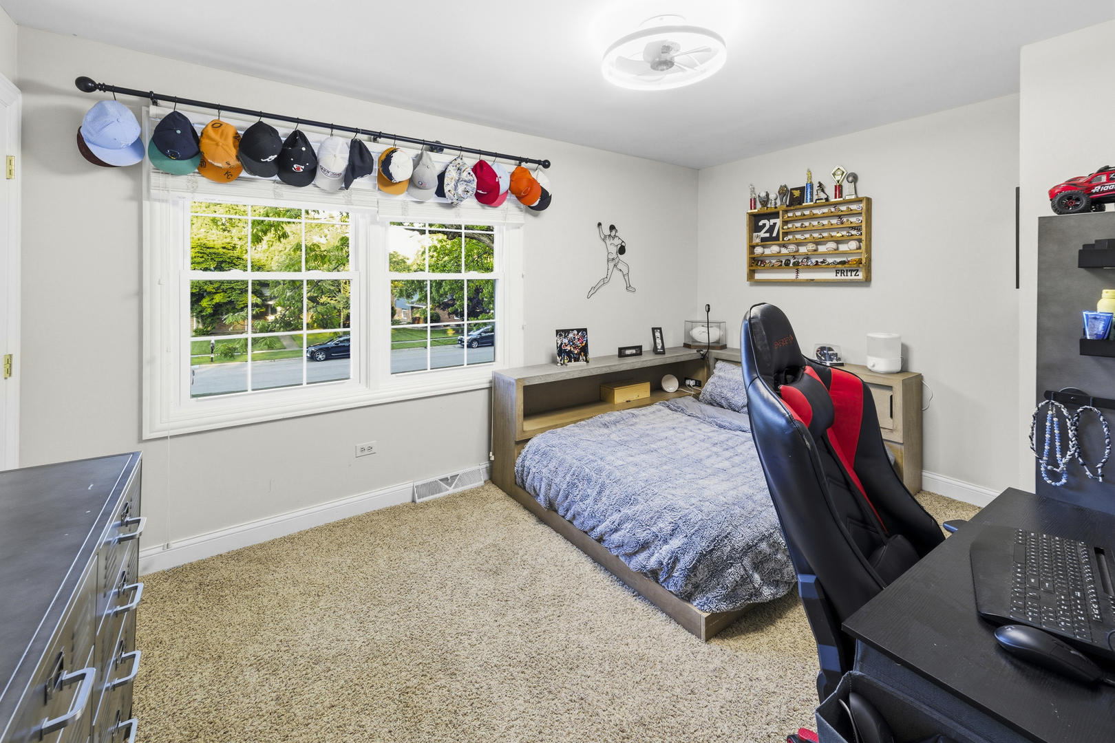 756 OAKWOOD Drive, Frankfort, IL 60423