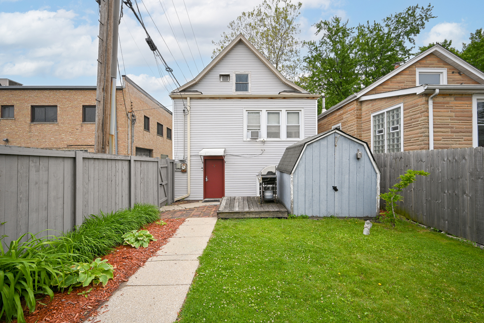 813 Circle Avenue, Forest Park, IL 60130