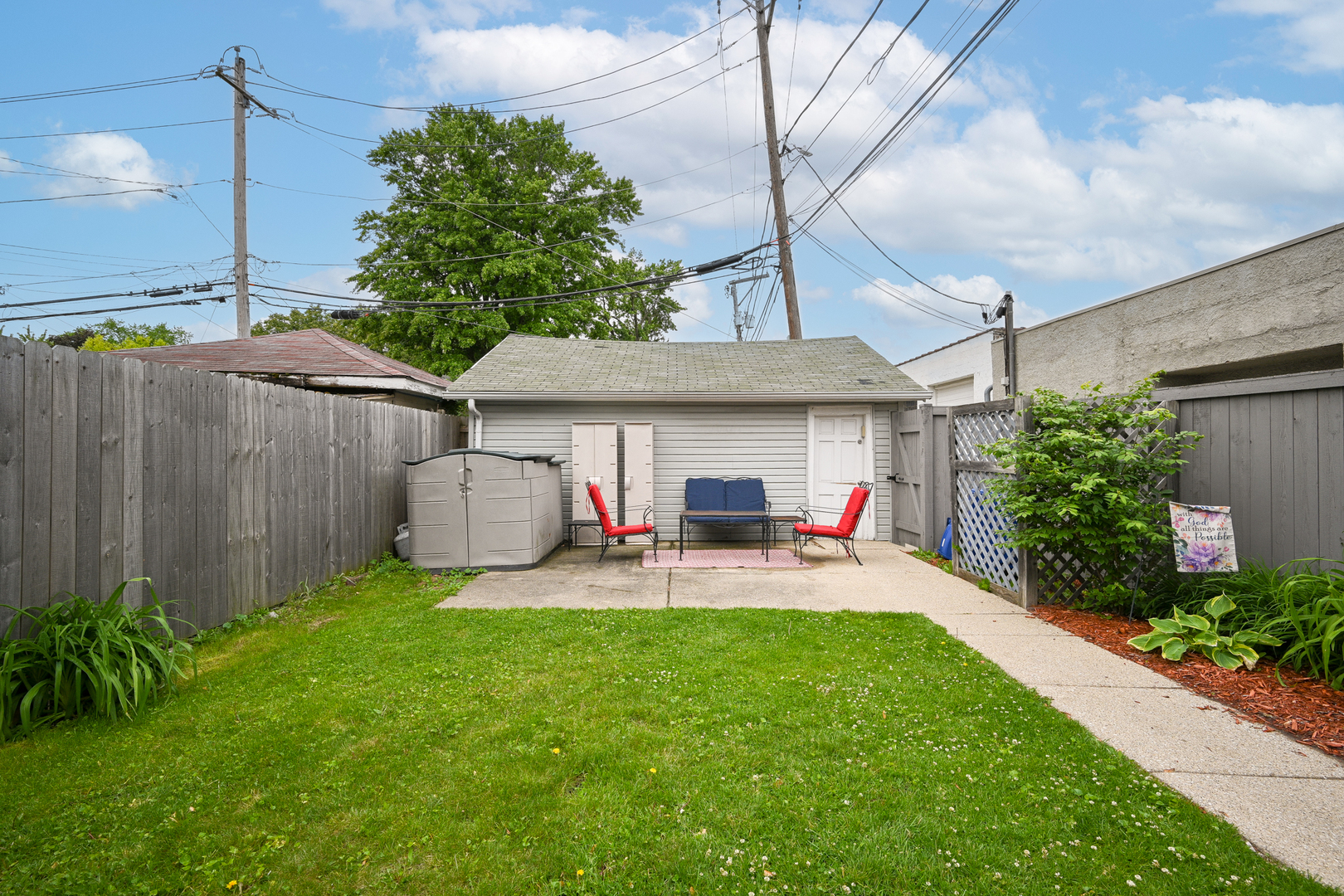 813 Circle Avenue, Forest Park, IL 60130