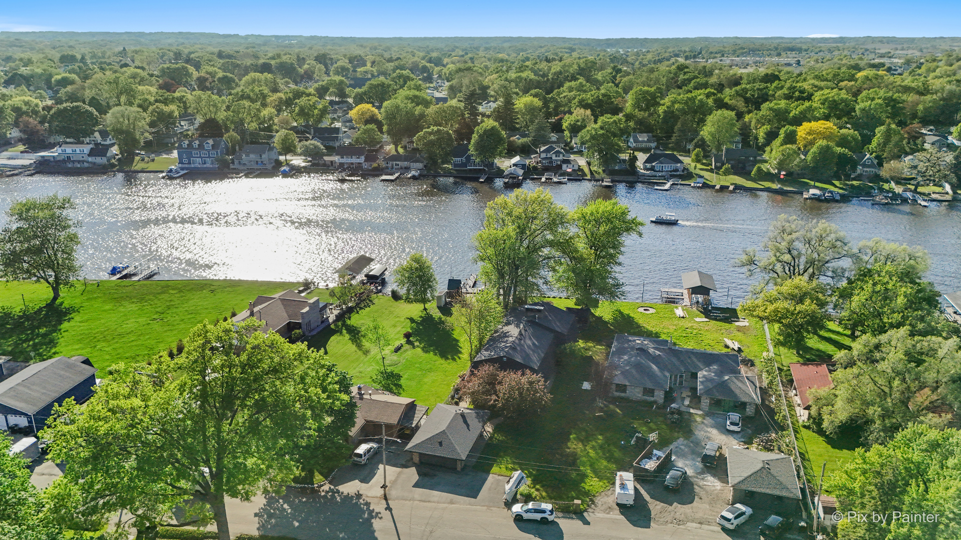 1423 N River Road, McHenry, IL 60051