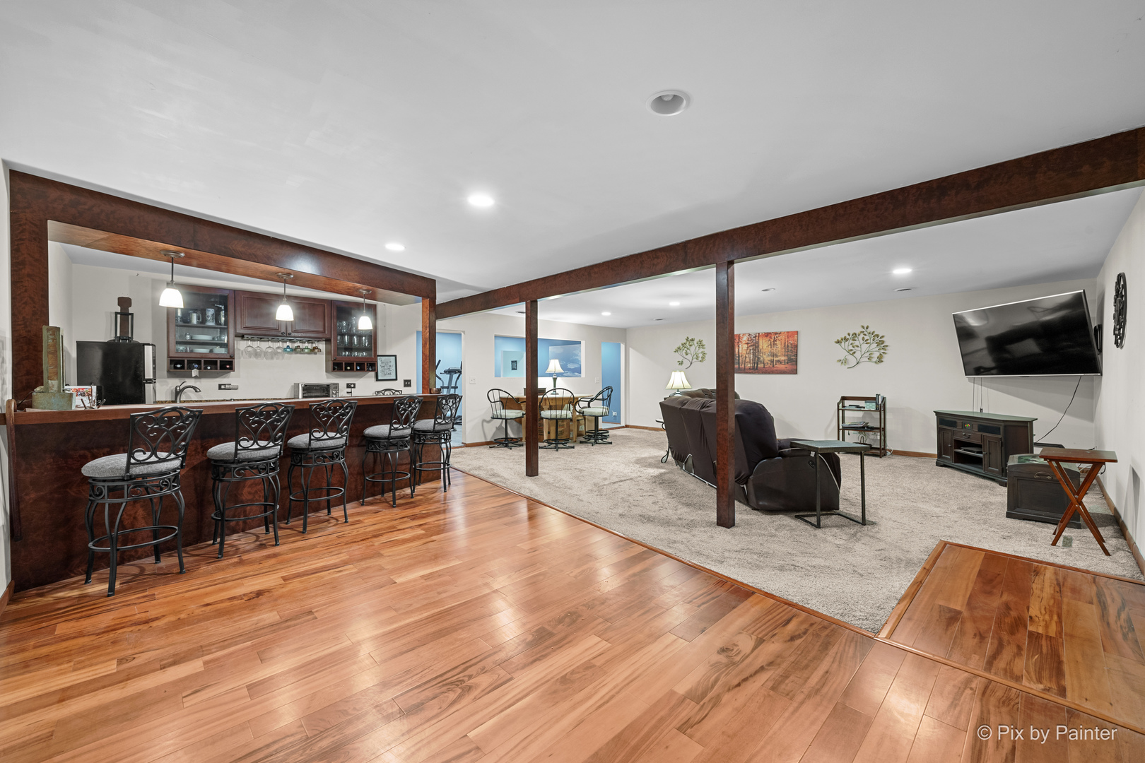 1423 N River Road, McHenry, IL 60051