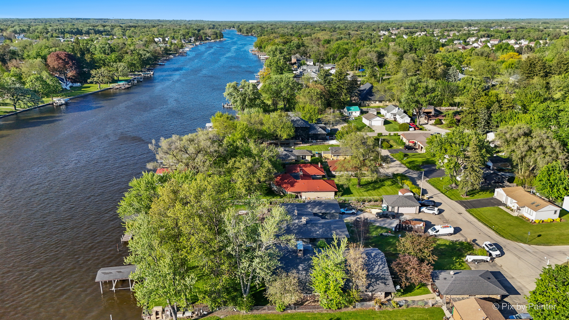 1423 N River Road, McHenry, IL 60051