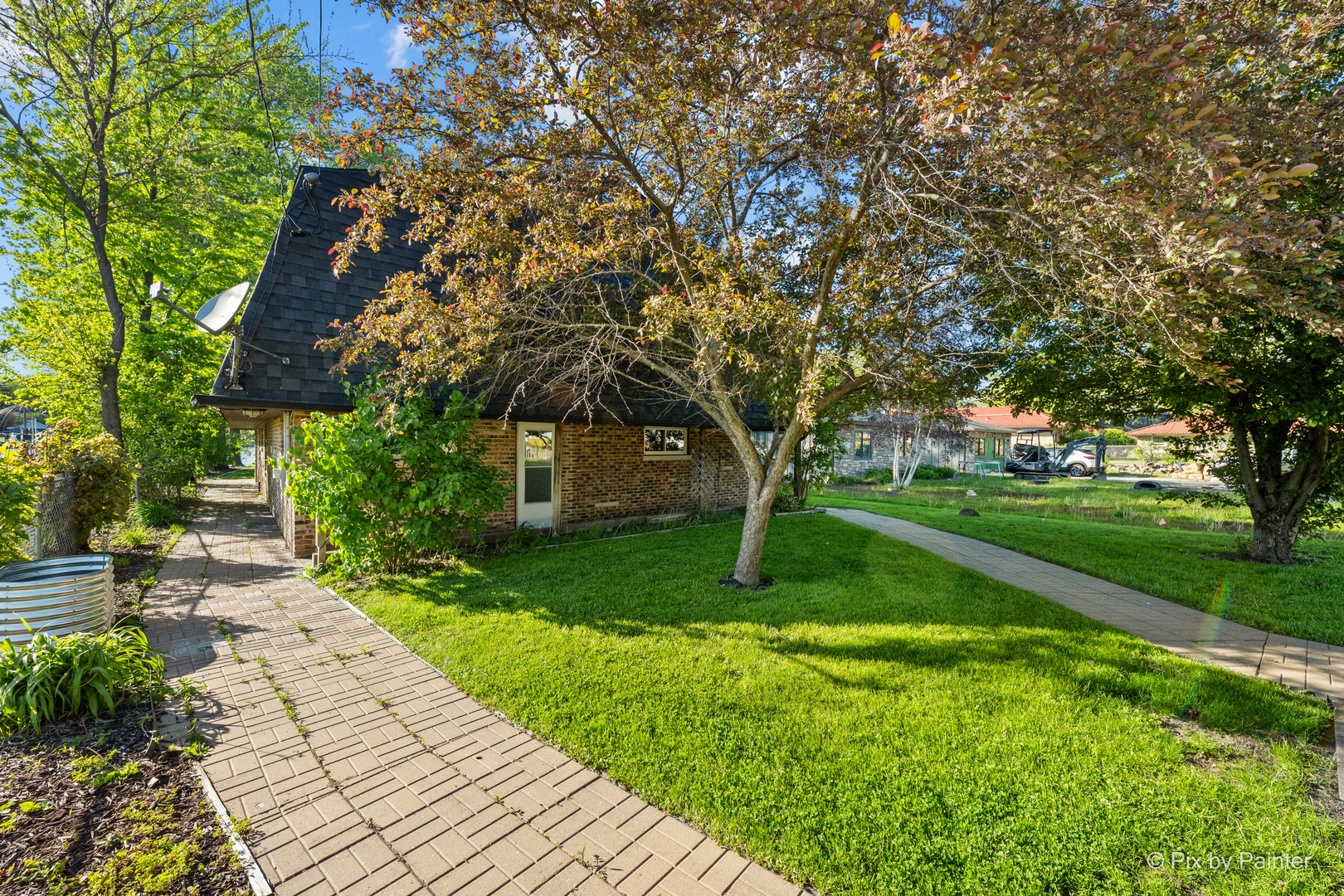 1423 N River Road, McHenry, IL 60051