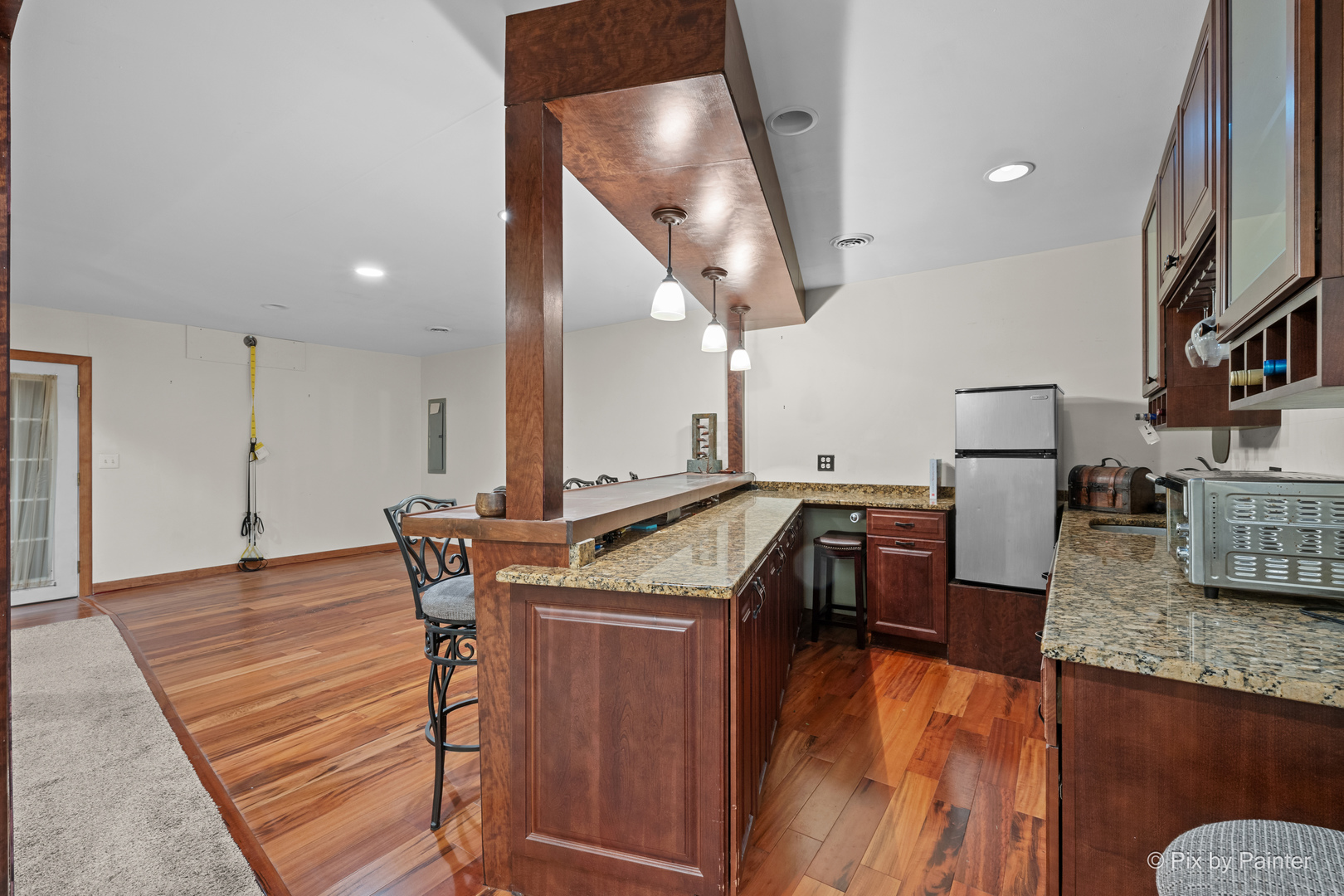 1423 N River Road, McHenry, IL 60051