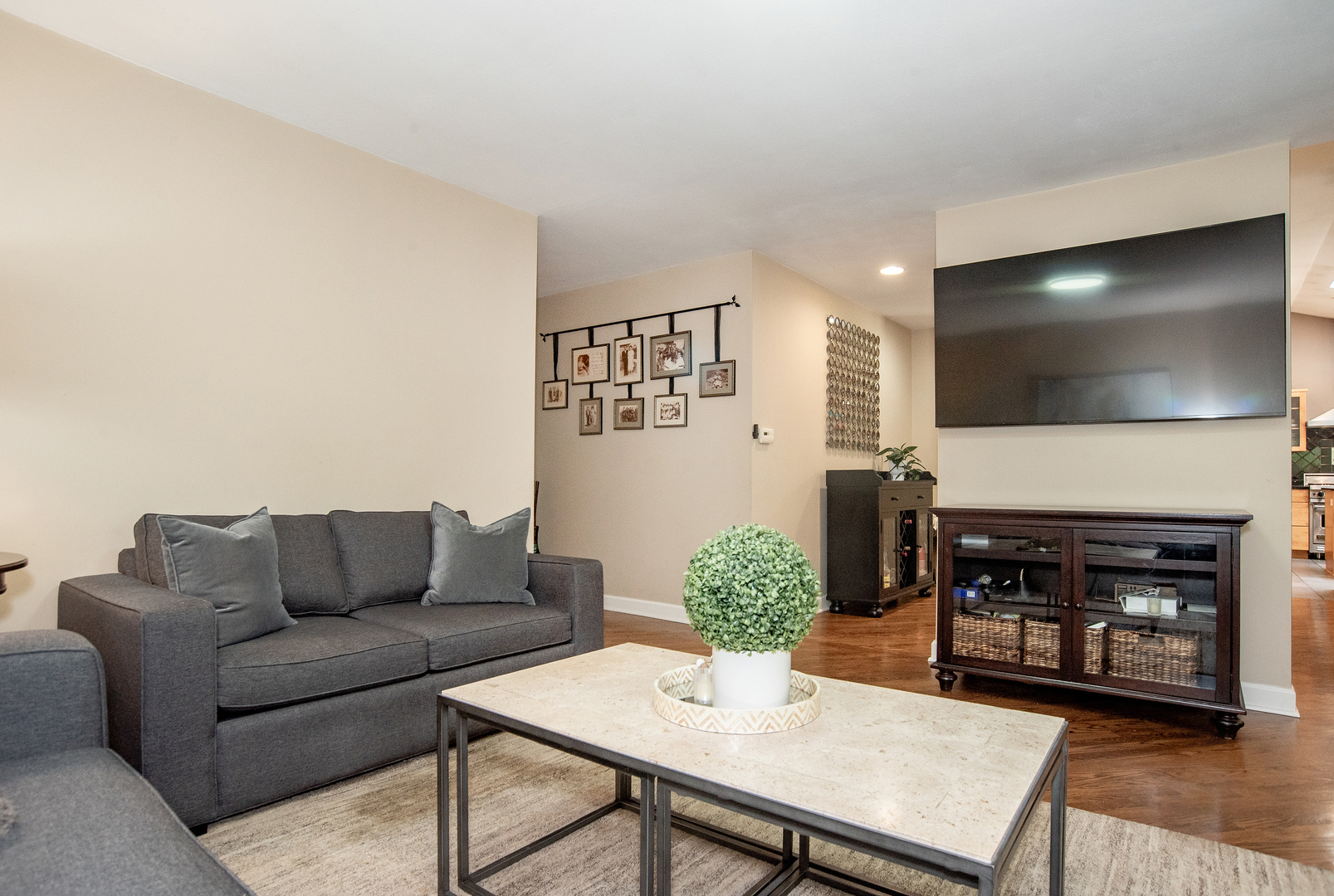3480 Carol Lane, Northbrook, IL 60062