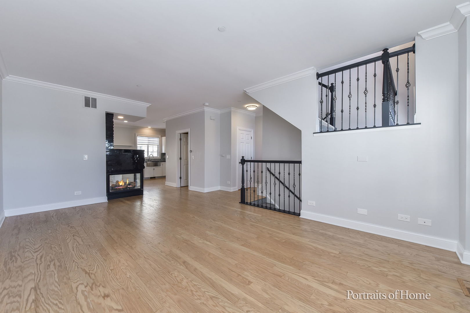 850 Shandrew Drive, Naperville, IL 60540