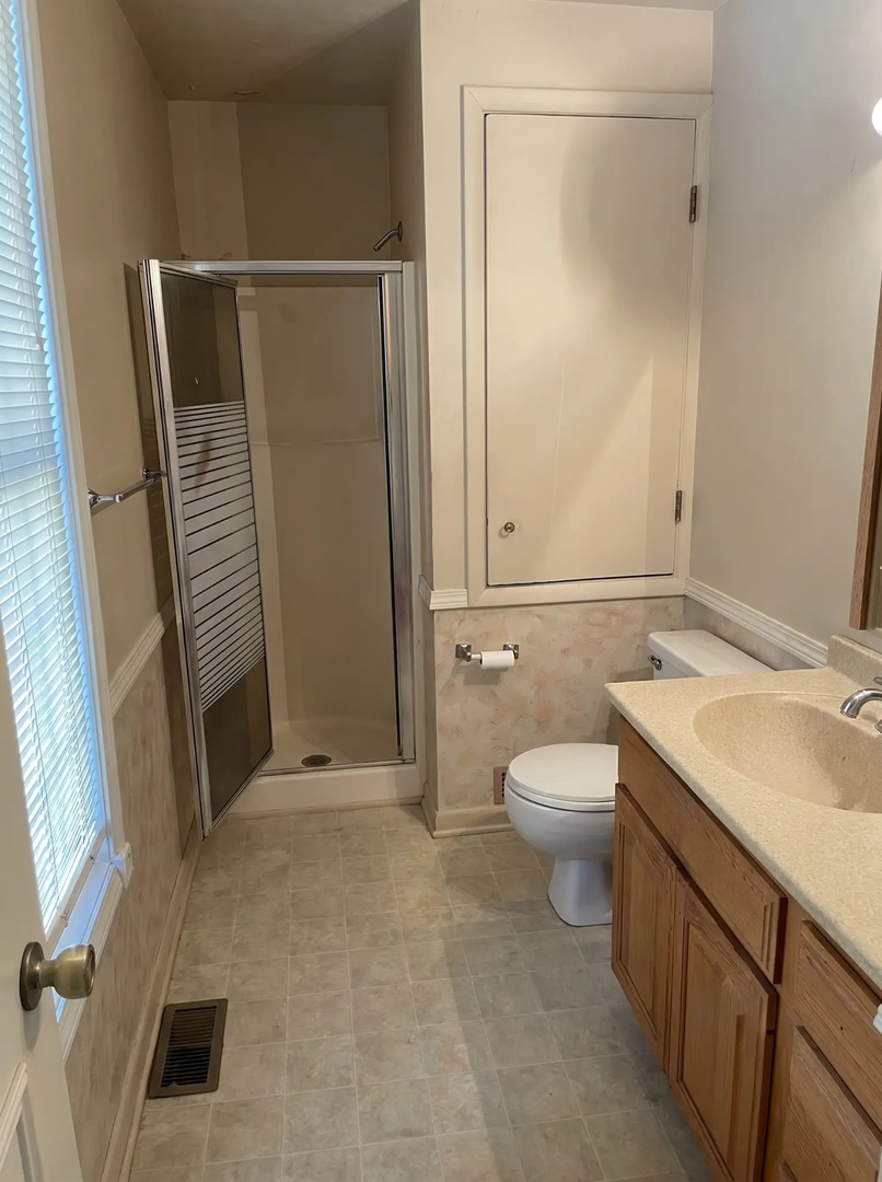 520 Glendale Avenue, Glen Ellyn, IL 60137