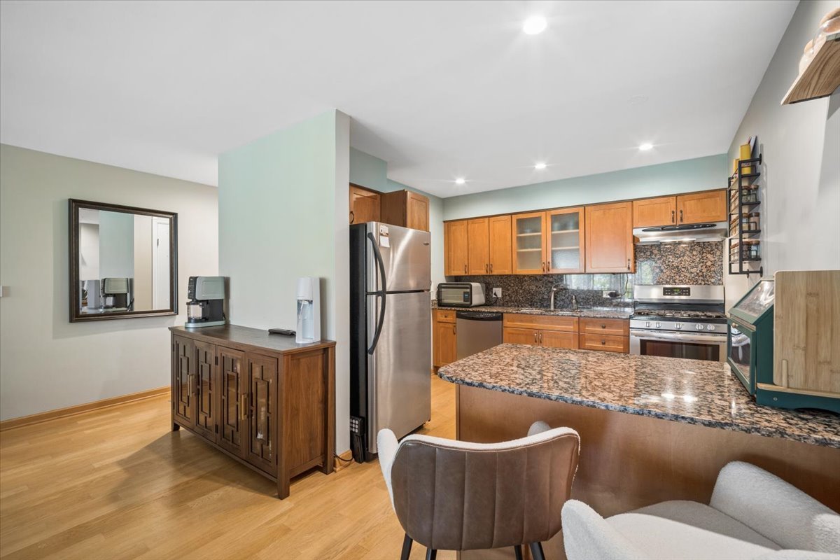 5400 Carriageway Drive #315, Rolling Meadows, IL 60008