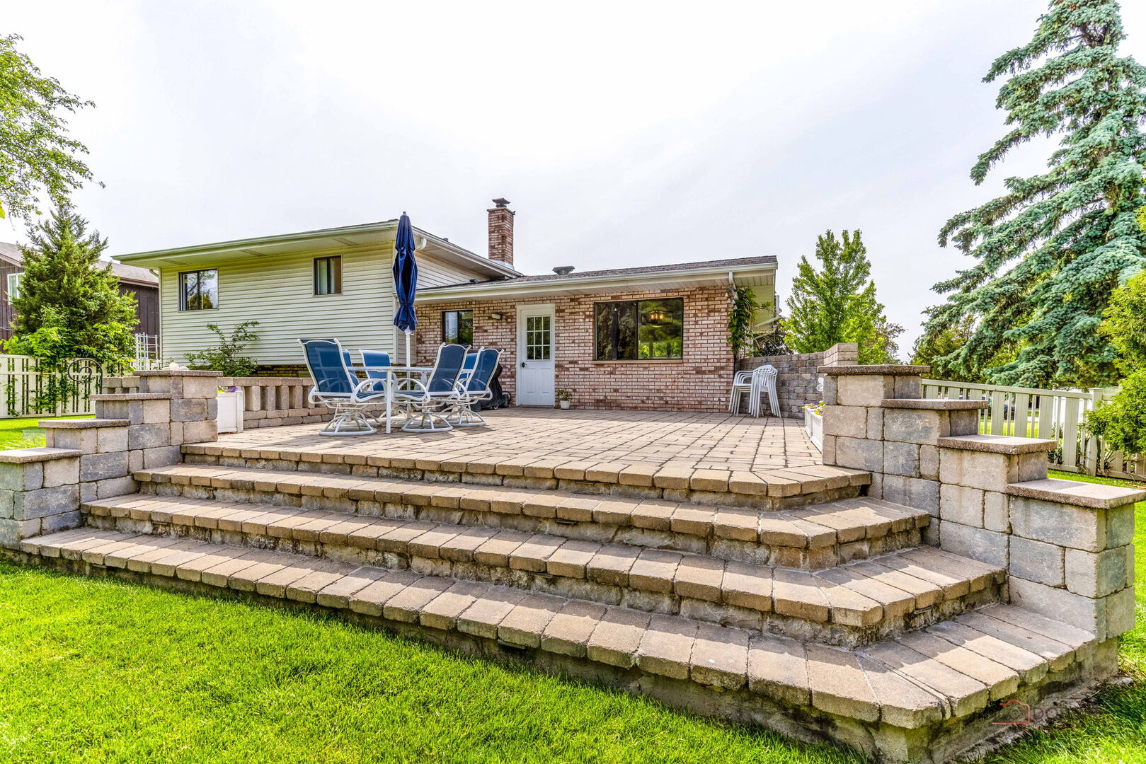 333 Killdeer Road, Bloomingdale, IL 60108