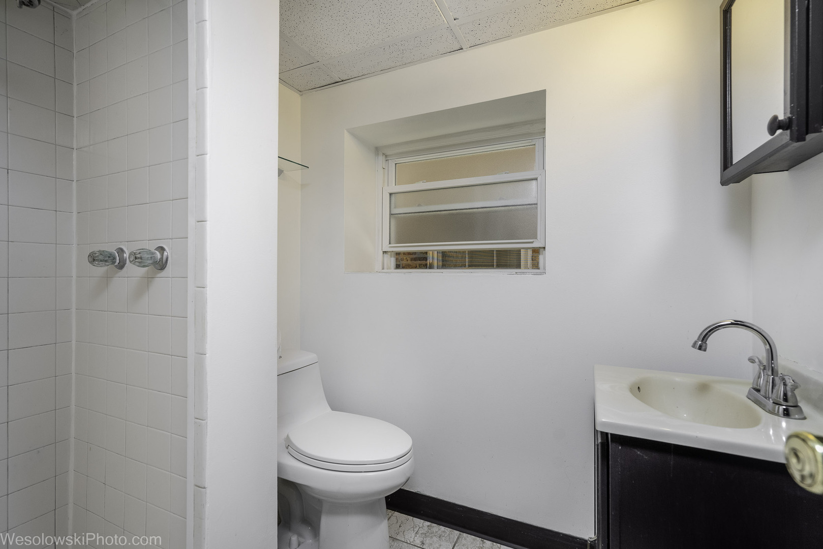 4146 N Marmora Avenue, Chicago, IL 60634