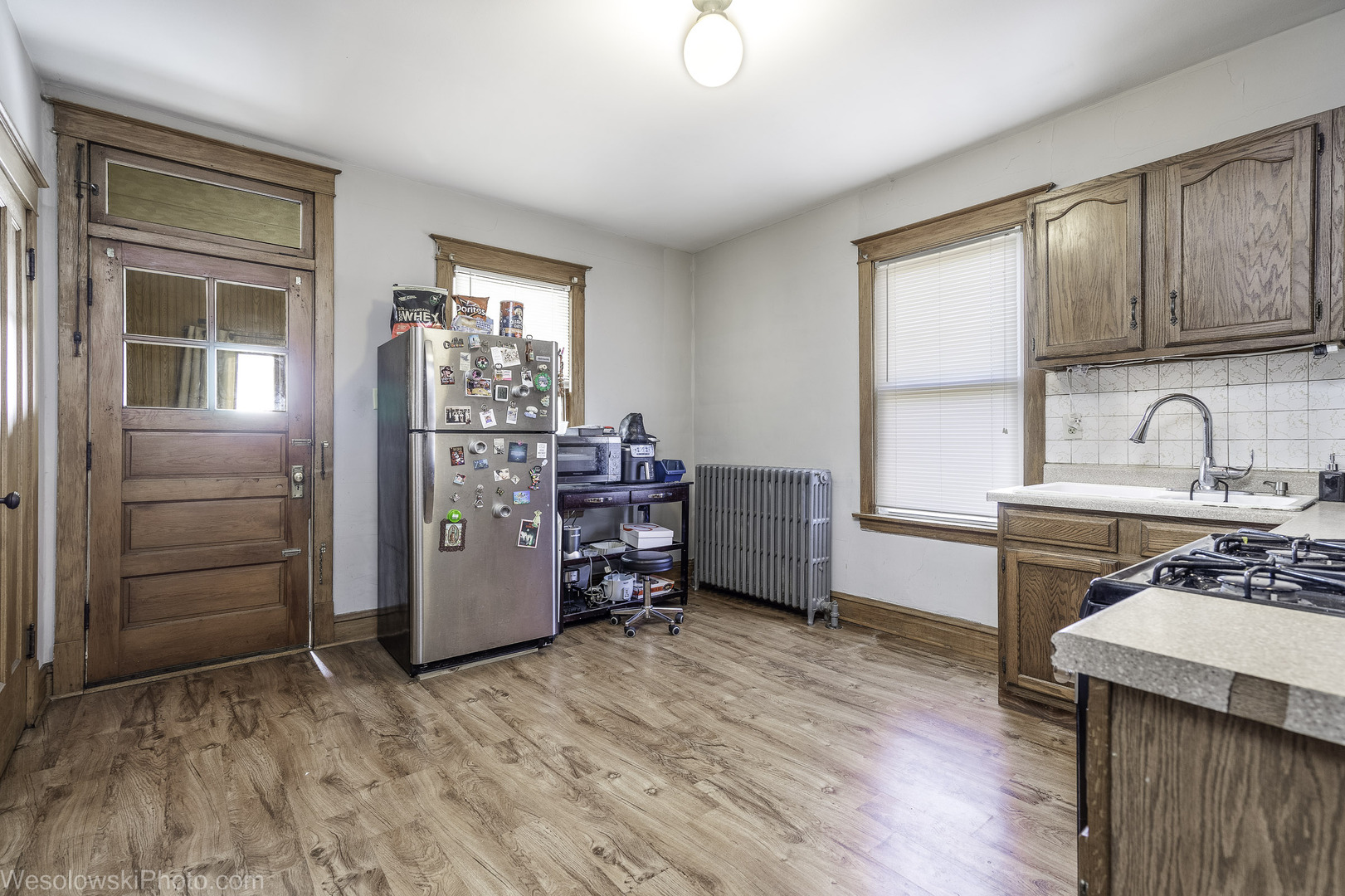 4146 N Marmora Avenue, Chicago, IL 60634