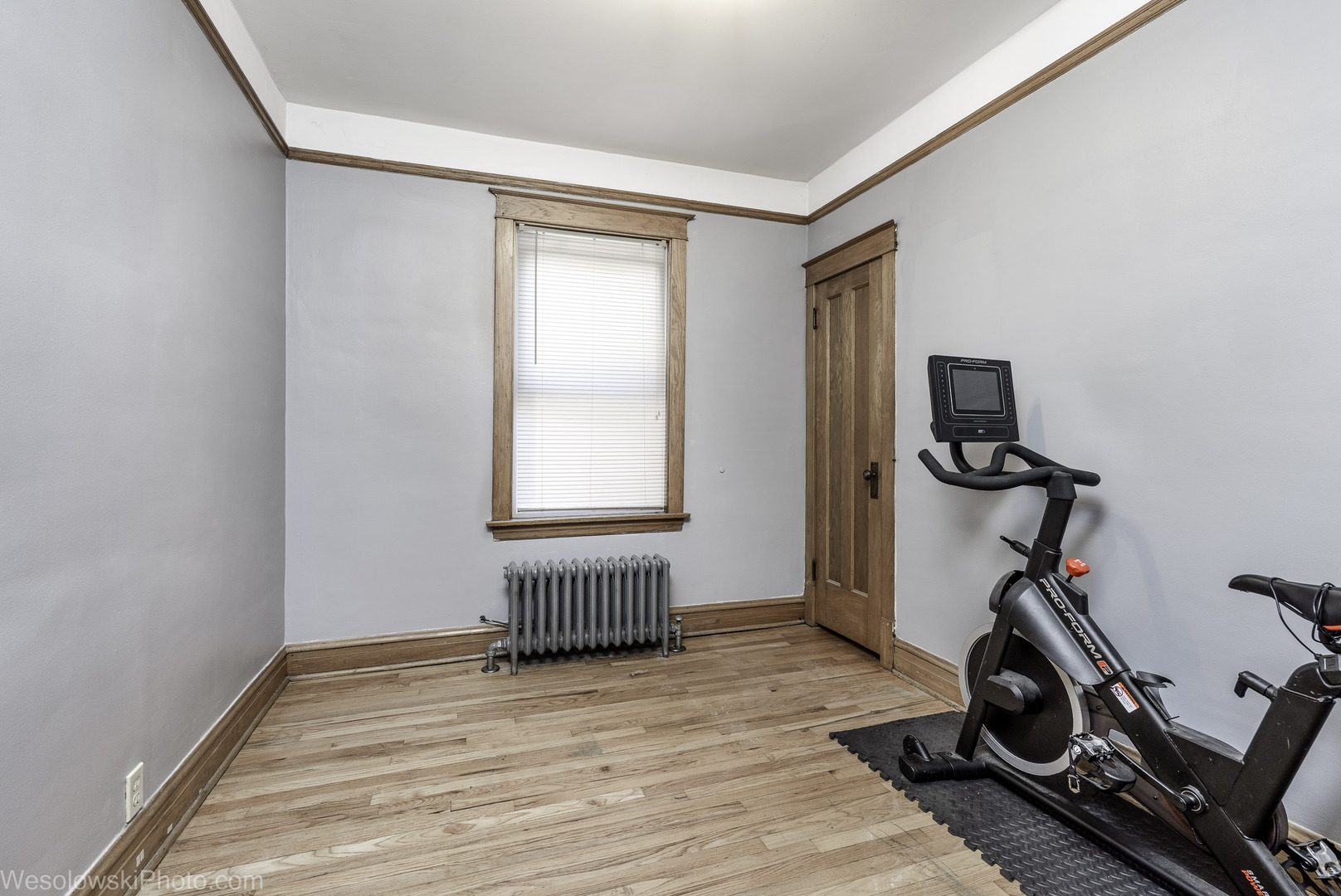 4146 N Marmora Avenue, Chicago, IL 60634