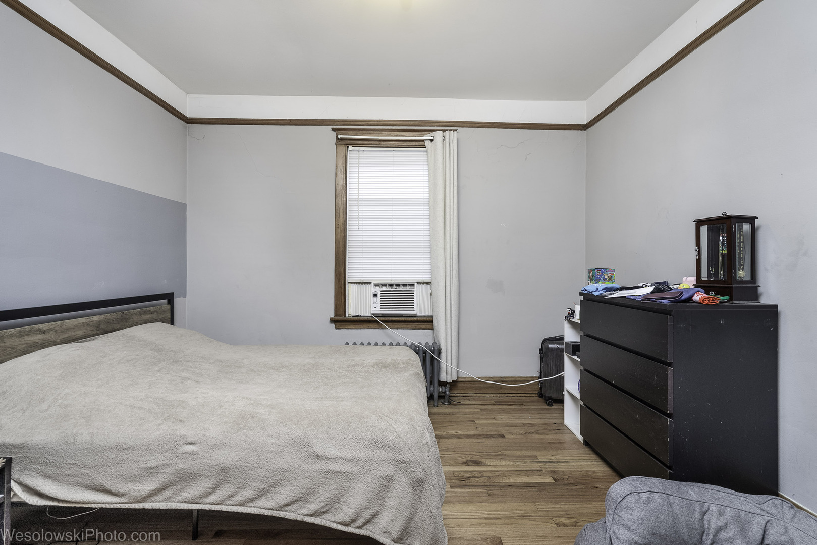 4146 N Marmora Avenue, Chicago, IL 60634