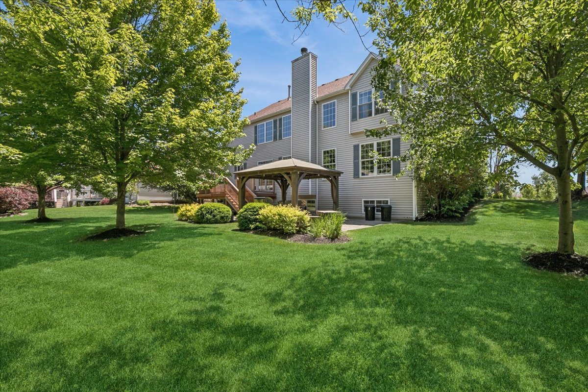 1085 Waterview Circle, Antioch, IL 60002