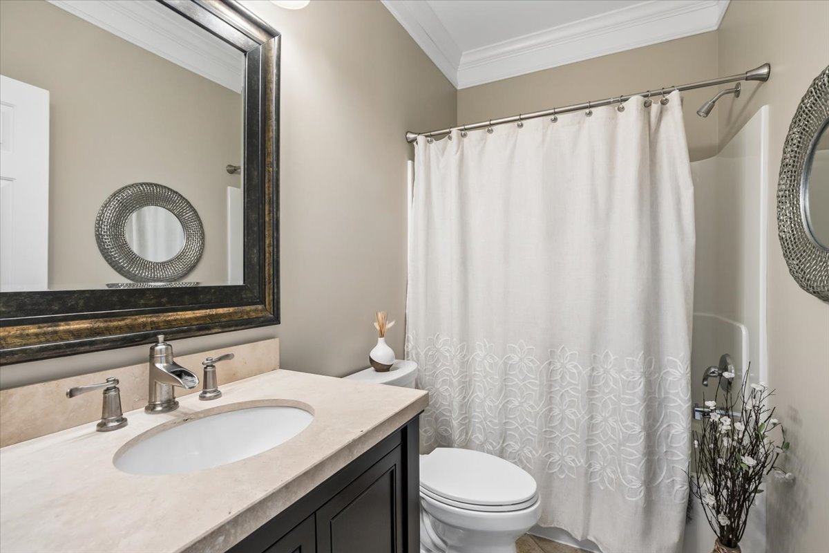 1085 Waterview Circle, Antioch, IL 60002