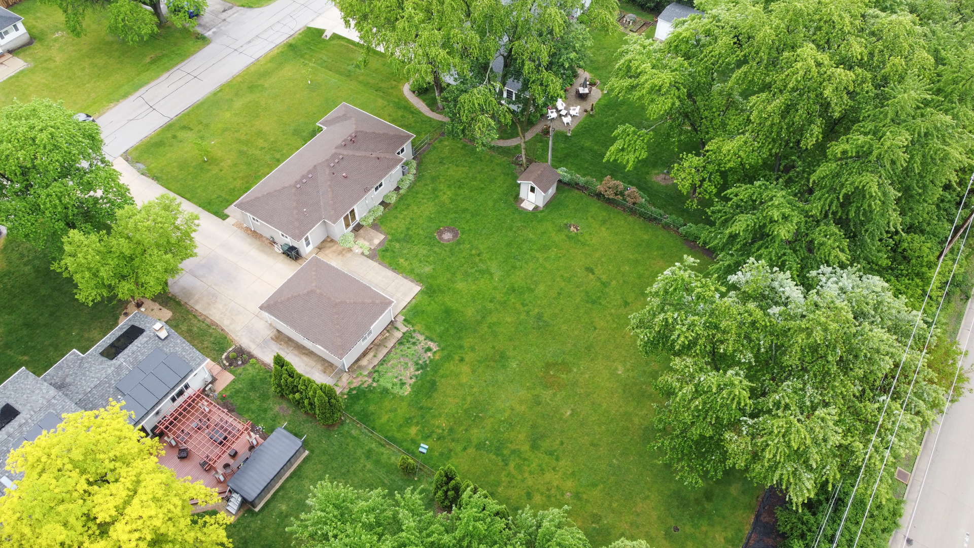 440 Aster Lane, Hoffman Estates, IL 60169