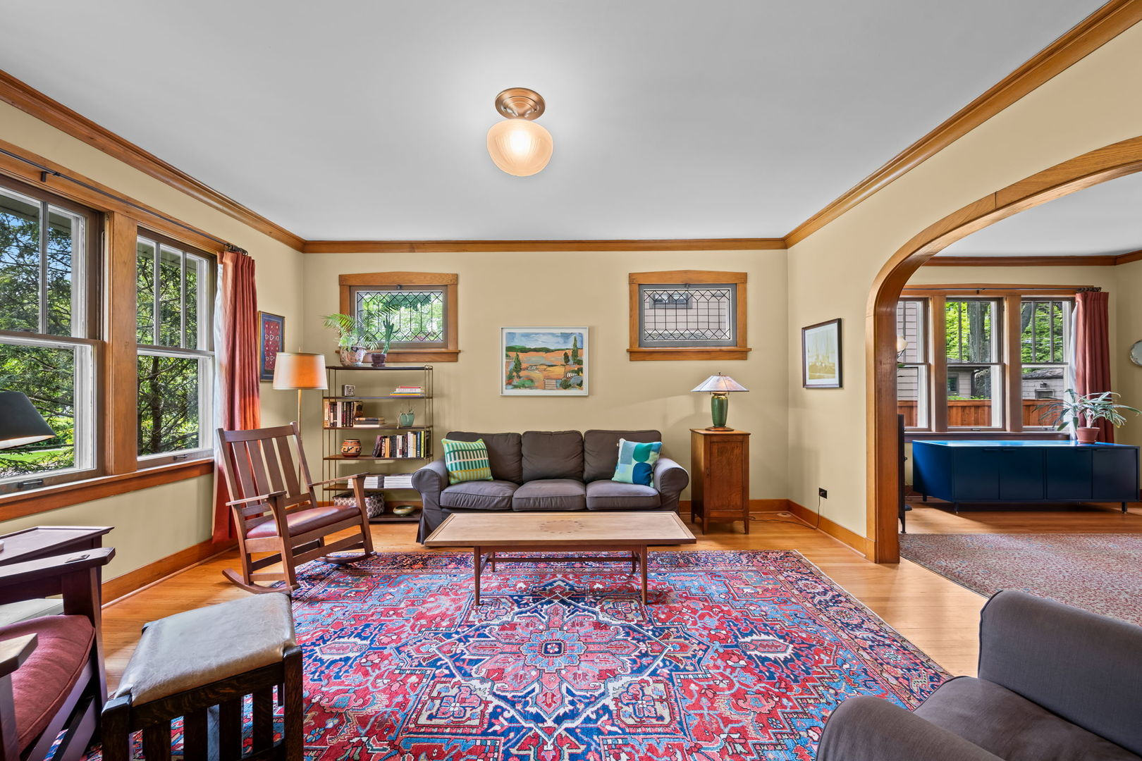 226 S Walnut Avenue, Arlington Heights, IL 60005