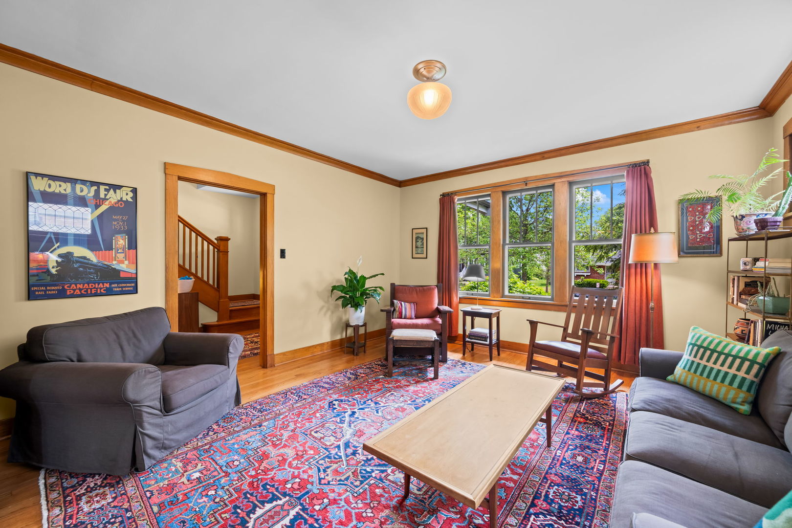 226 S Walnut Avenue, Arlington Heights, IL 60005