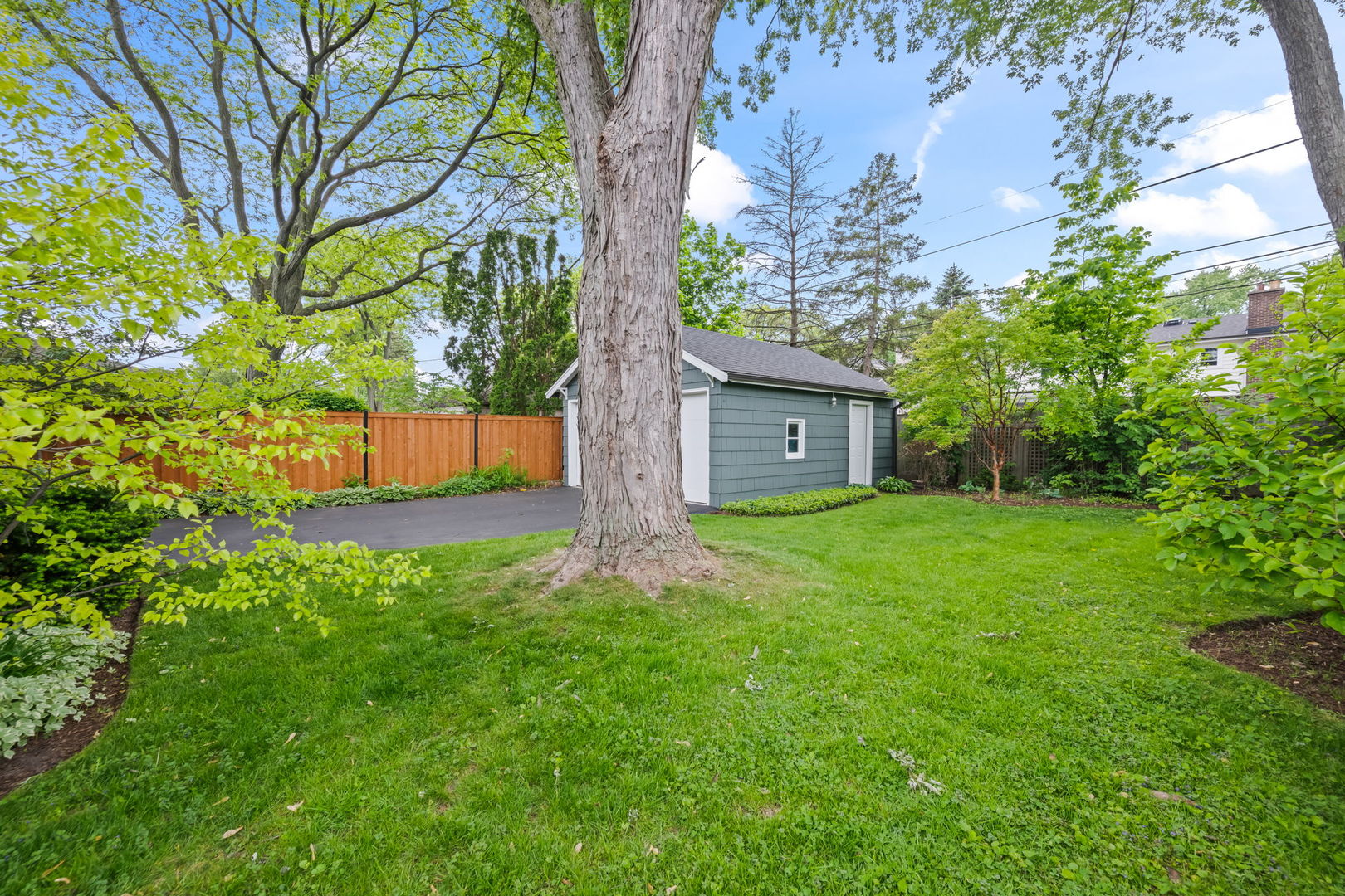 226 S Walnut Avenue, Arlington Heights, IL 60005
