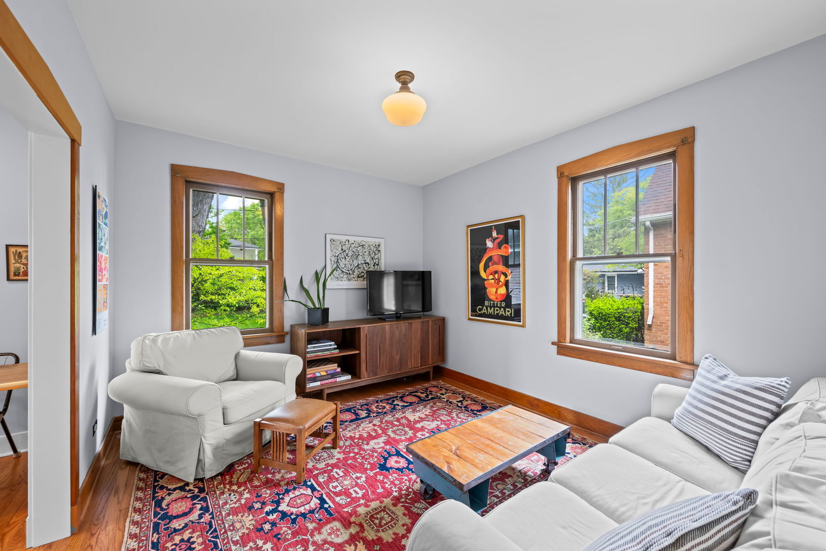 226 S Walnut Avenue, Arlington Heights, IL 60005