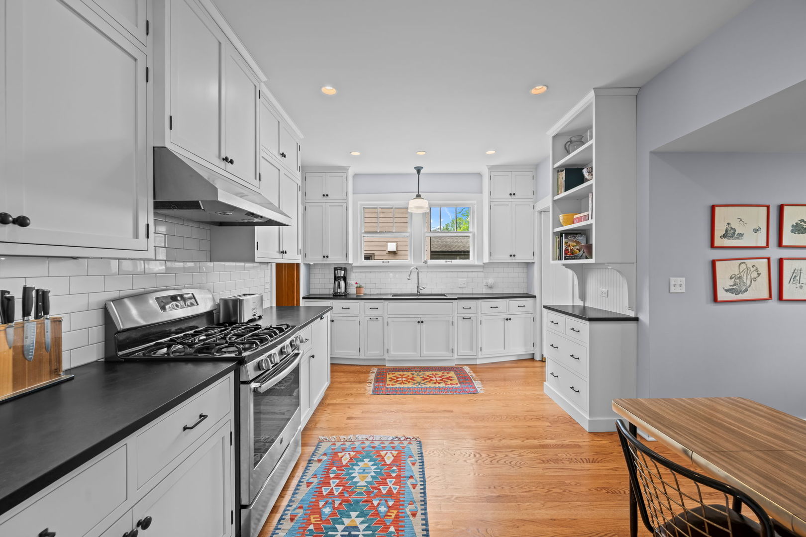 226 S Walnut Avenue, Arlington Heights, IL 60005