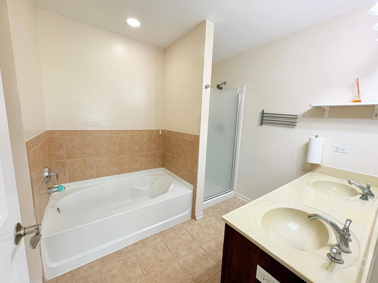 3407 Bradbury Circle, Aurora, IL 60504
