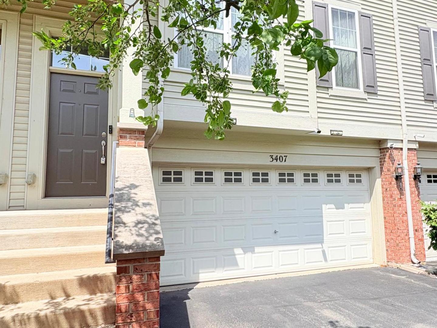 3407 Bradbury Circle, Aurora, IL 60504