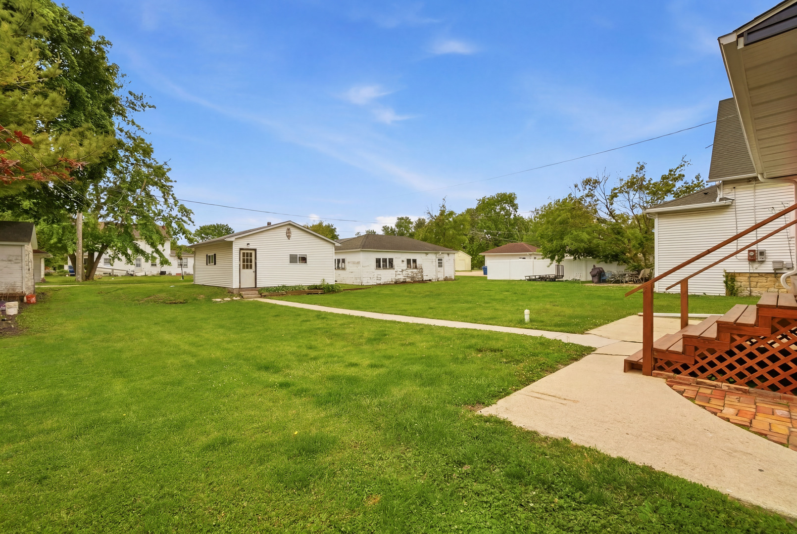 115 E Waupansie Street, Dwight, IL 60420