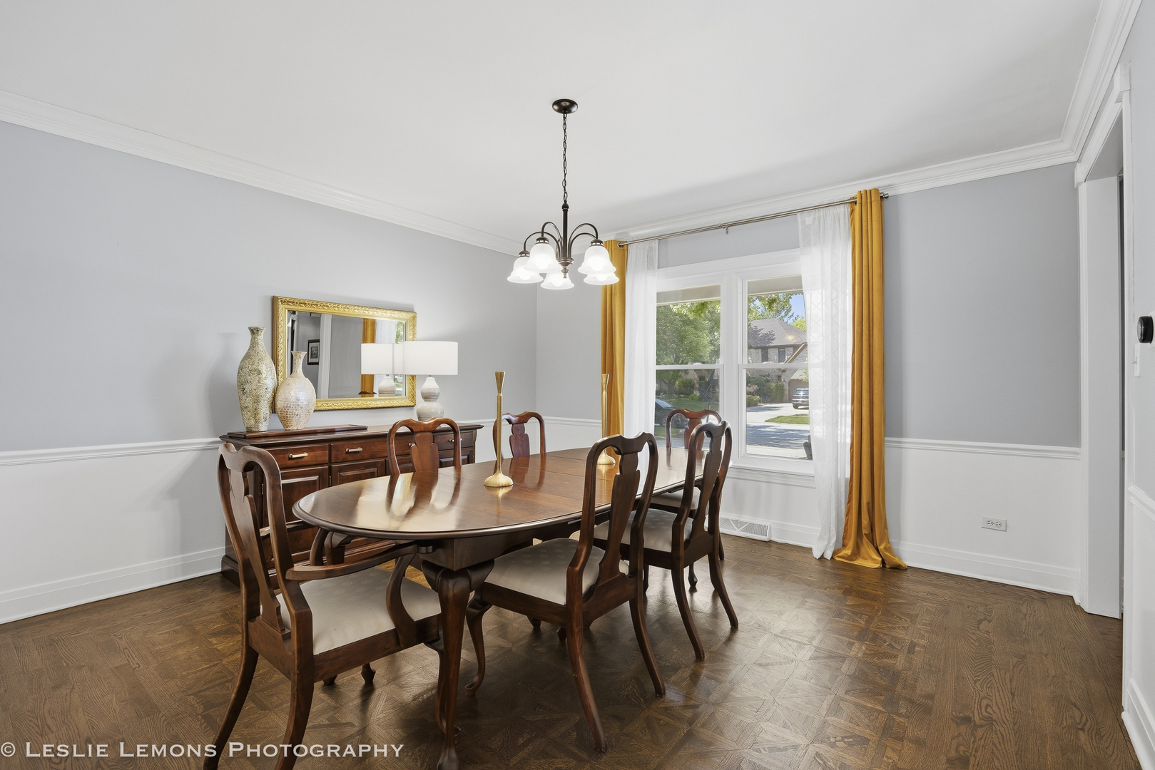 386 Hoyer Court, Naperville, IL 60565