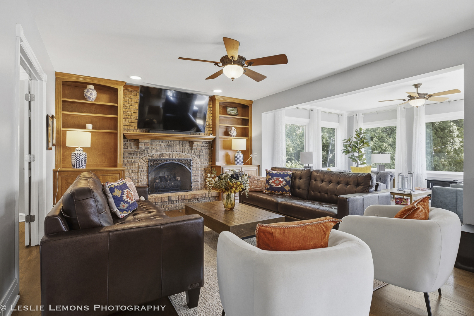 386 Hoyer Court, Naperville, IL 60565