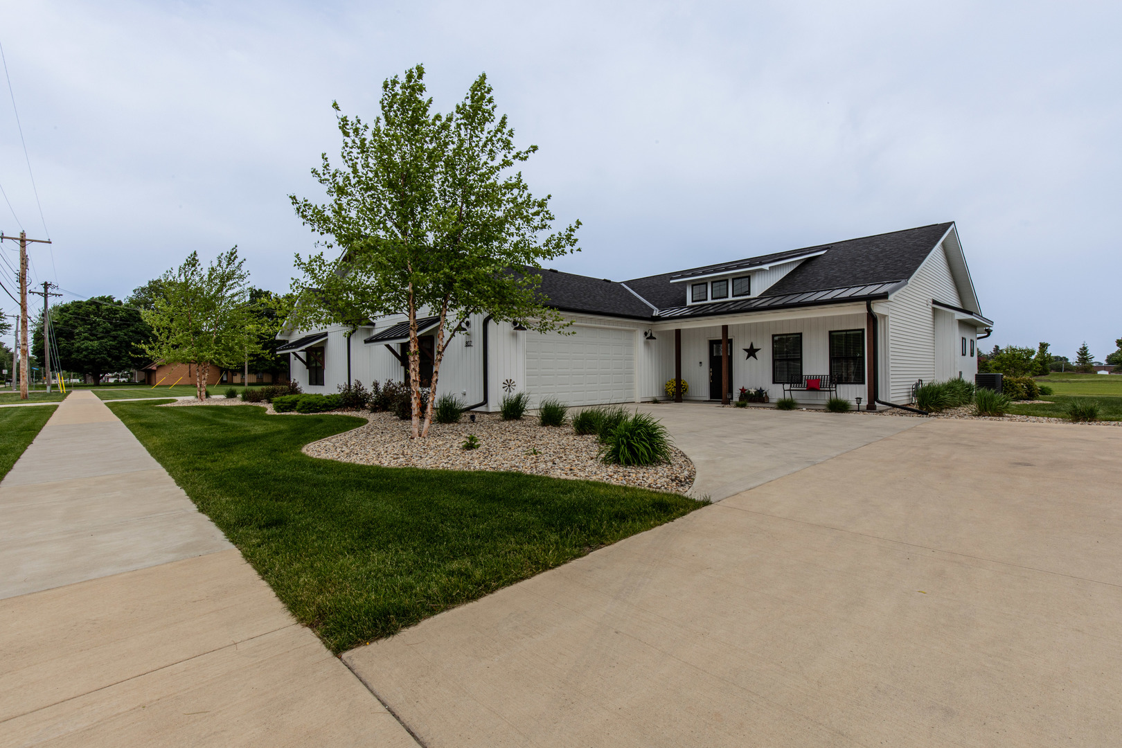 807 E Thompson Street, Princeton, IL 61356