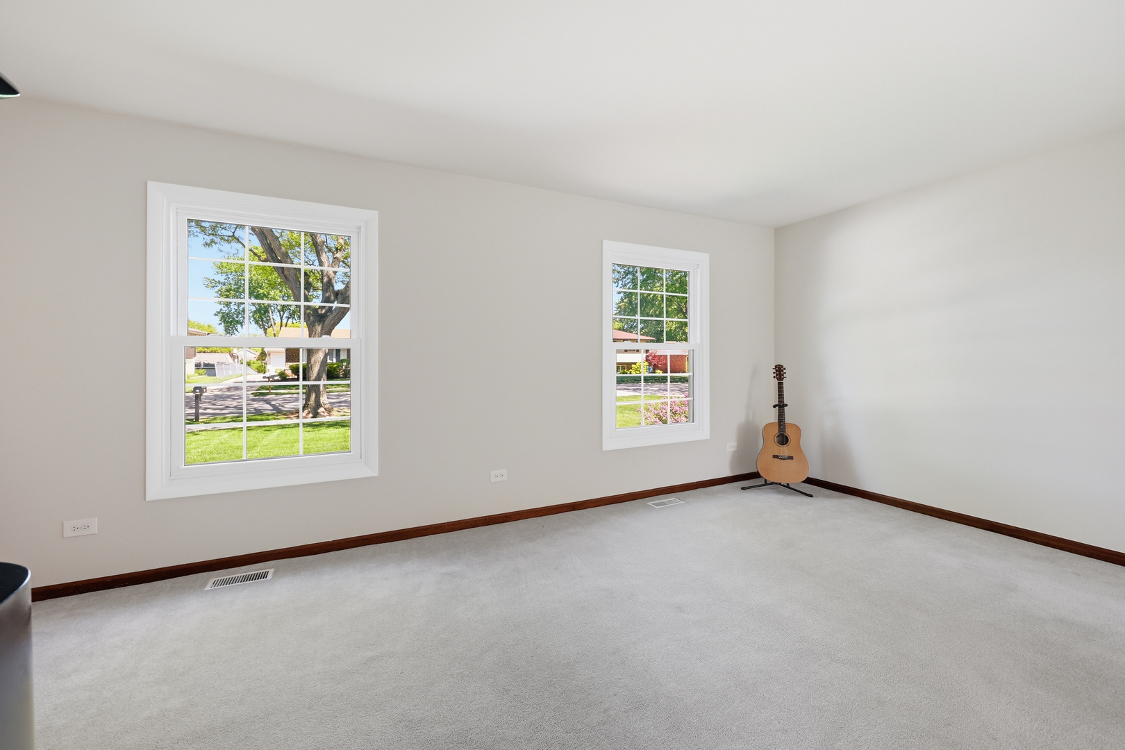 254 Woodville Lane, Schaumburg, IL 60193