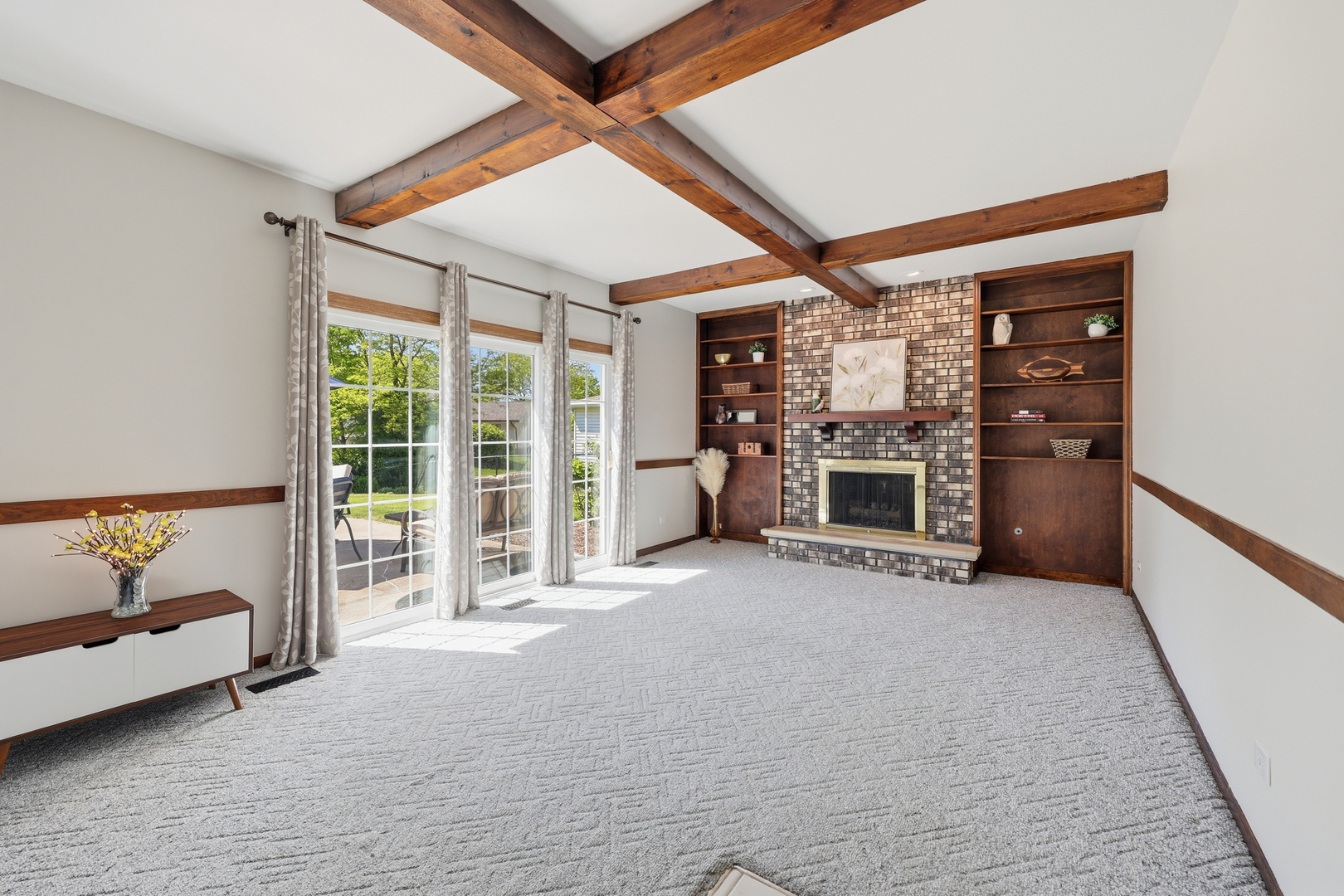 254 Woodville Lane, Schaumburg, IL 60193