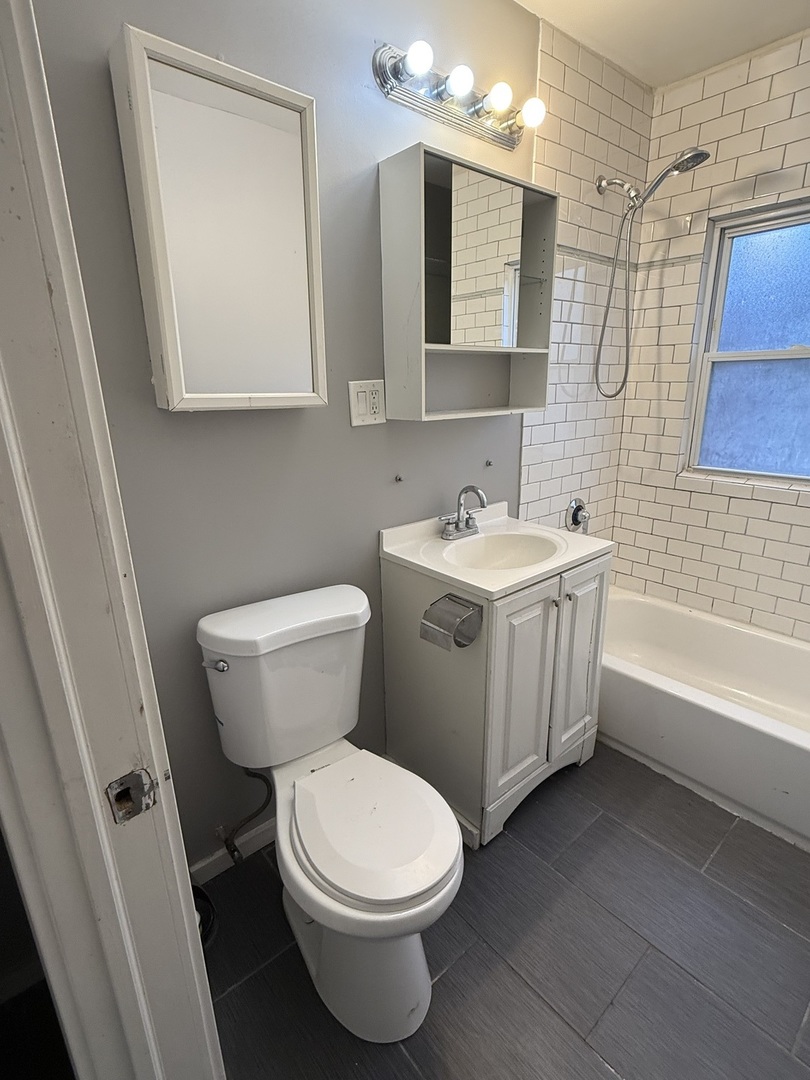 2448 E 74th Street, Chicago, IL 60649