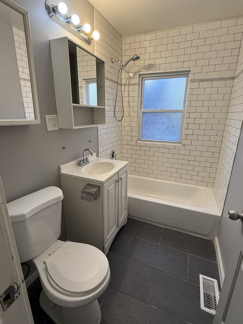 2448 E 74th Street, Chicago, IL 60649