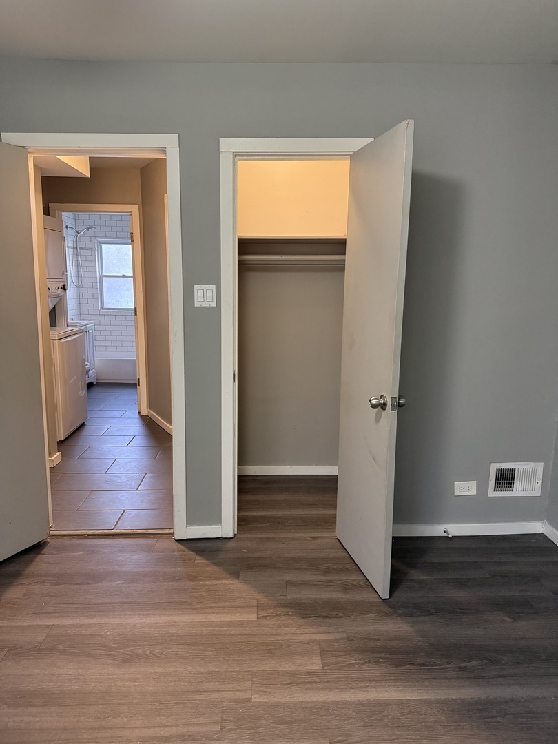 2448 E 74th Street, Chicago, IL 60649