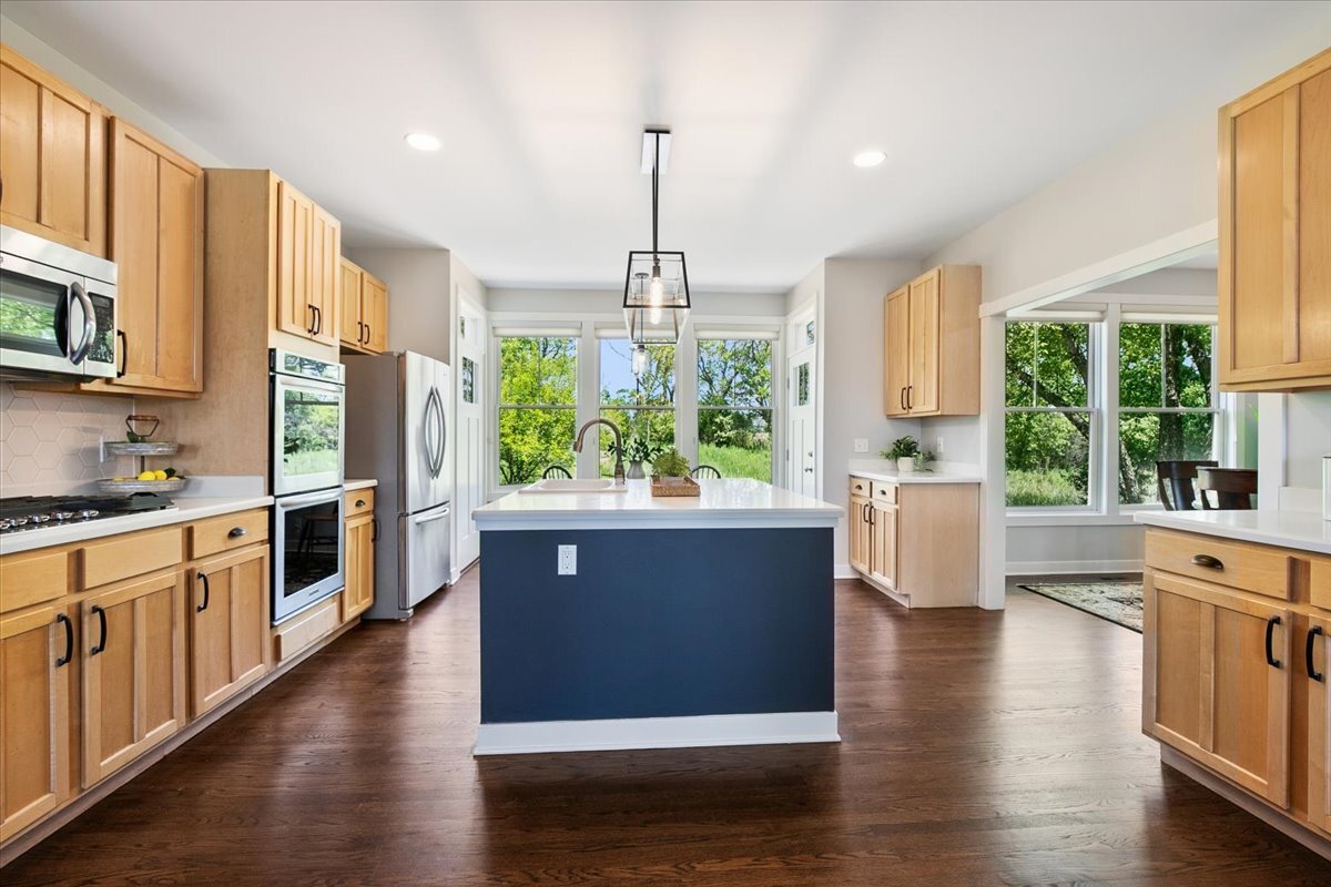 1430 Prairie Trail, Grayslake, IL 60030