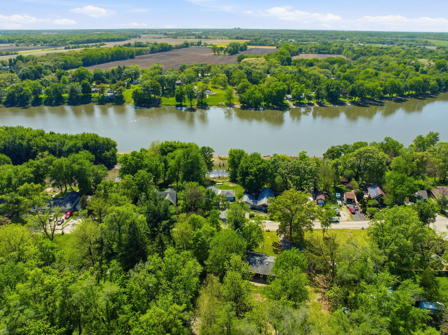 34500 S Lakeside Terrace, Wilmington, IL 60481