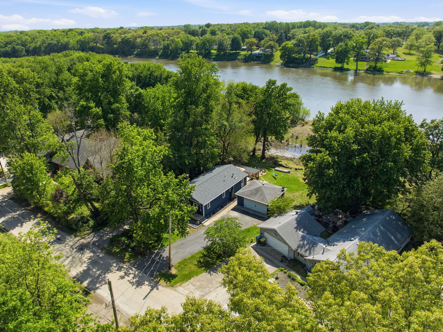 34500 S Lakeside Terrace, Wilmington, IL 60481