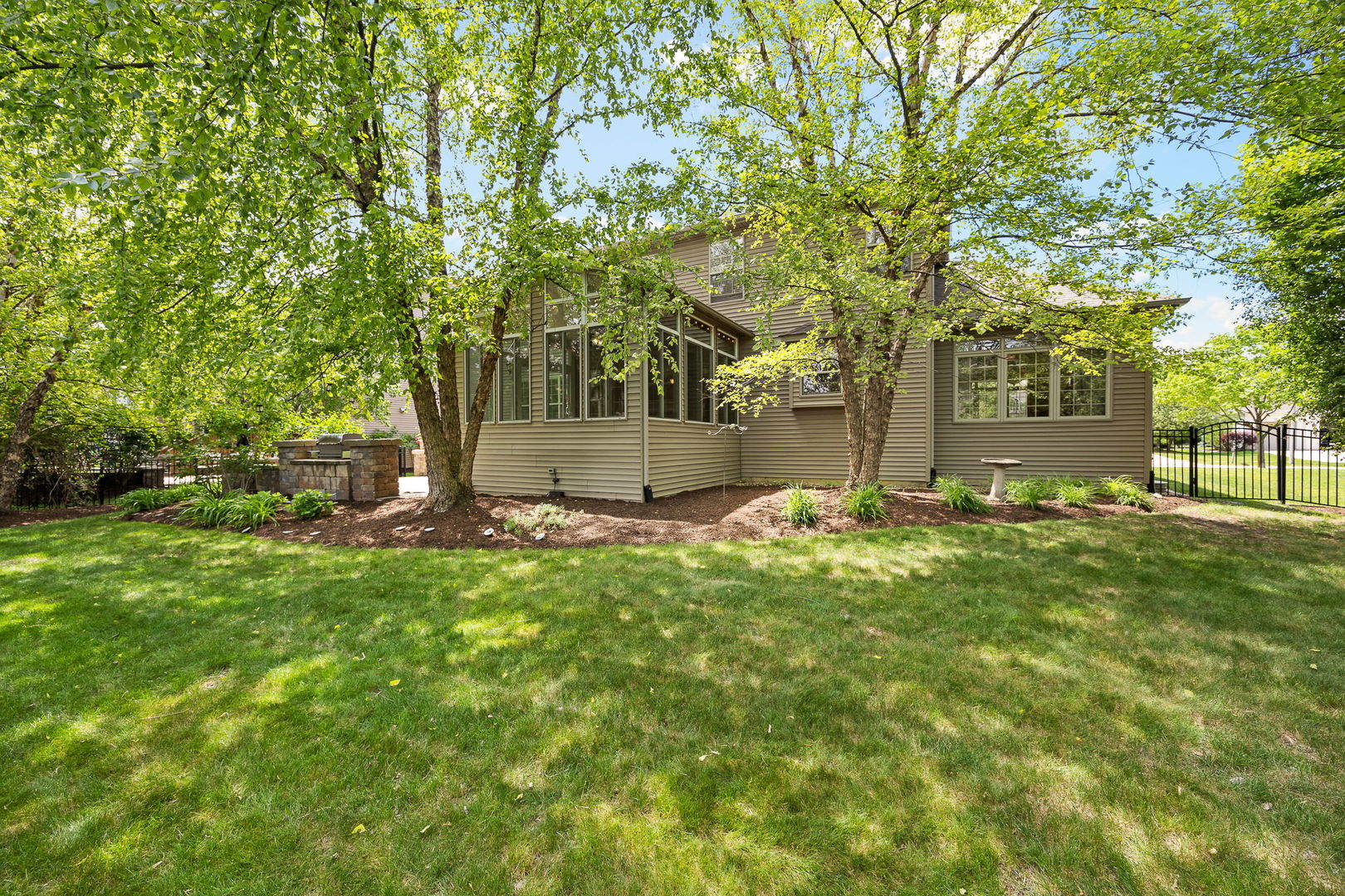 25831 Meadowland Circle, Plainfield, IL 60585