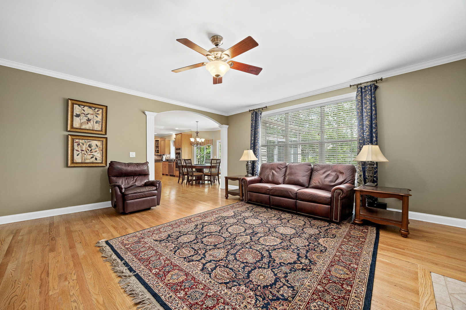 25831 Meadowland Circle, Plainfield, IL 60585