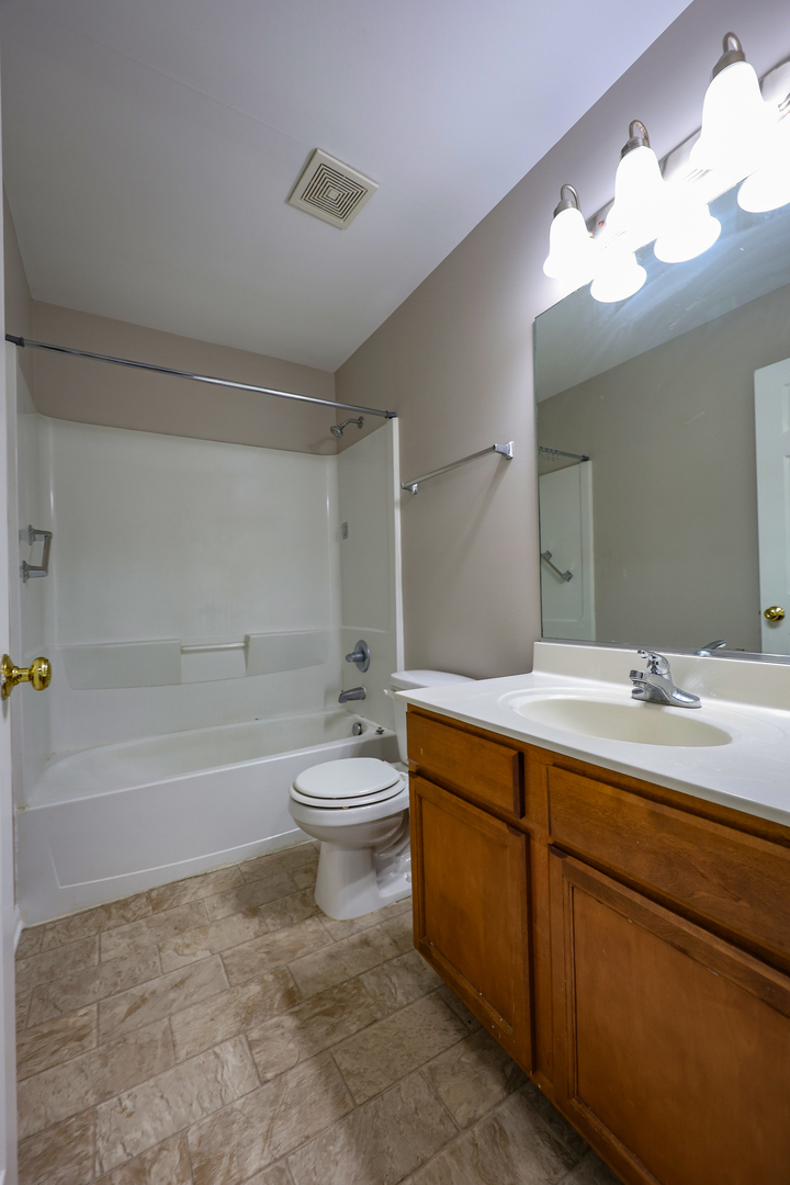 7416 ASCOT Court, Joliet, IL 60431