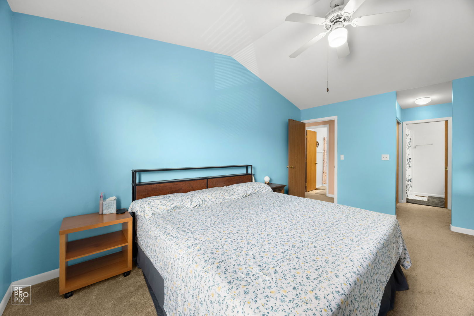 156 W Golf Road #E, Libertyville, IL 60048