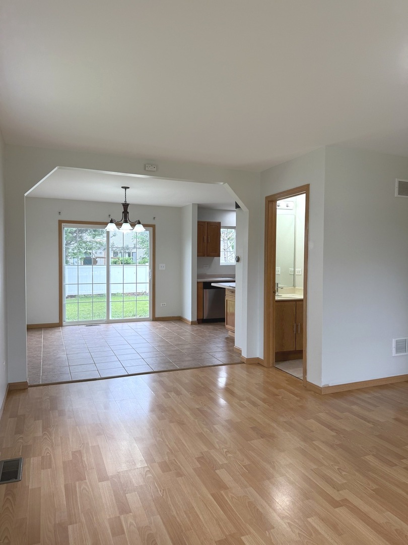 6304 Blue Ridge Drive, Plainfield, IL 60586